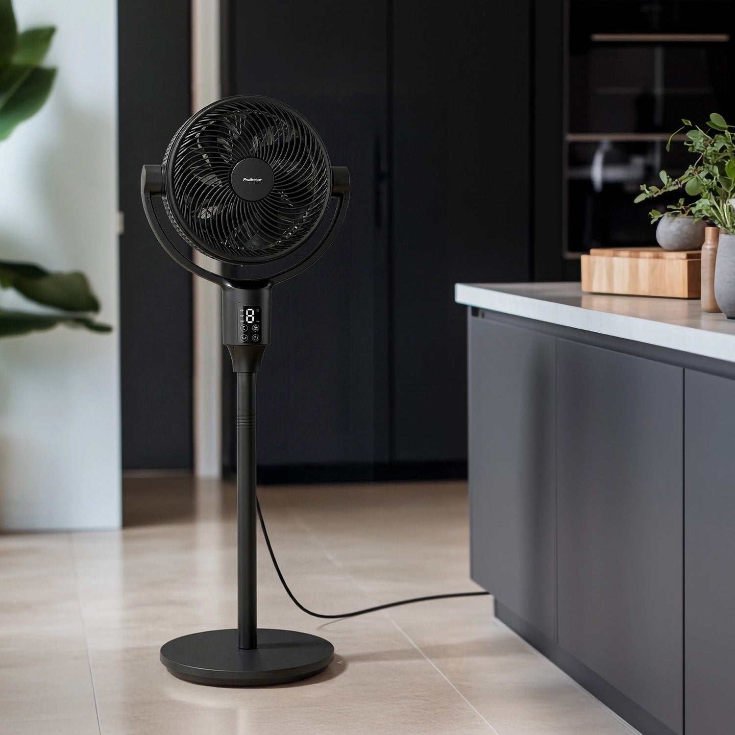 AirFlo Plus 44" Ventilatore a piantana ibrido - Circolatore d'aria ultra silenzioso - Bianco